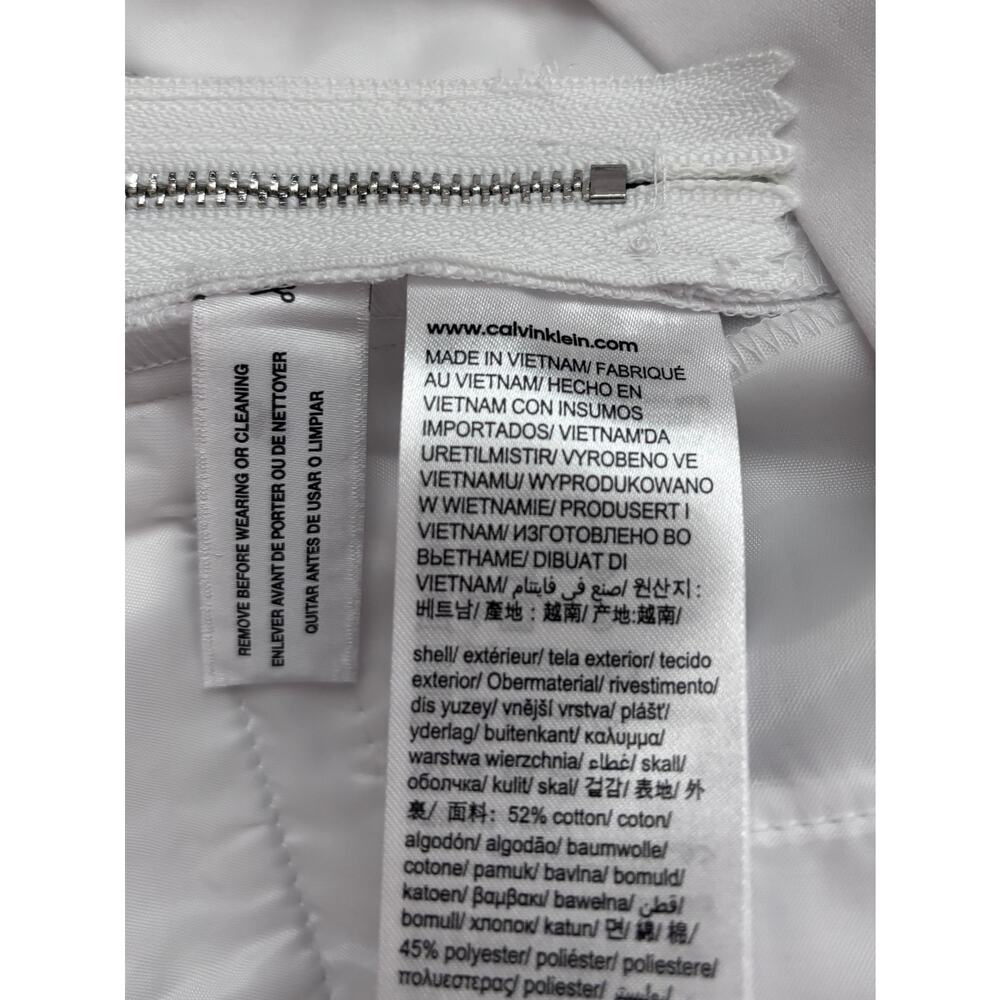 Calvin Klein | NWT Women's Mid-rise tailored design shorts Size 0 - Picture 6 of 9